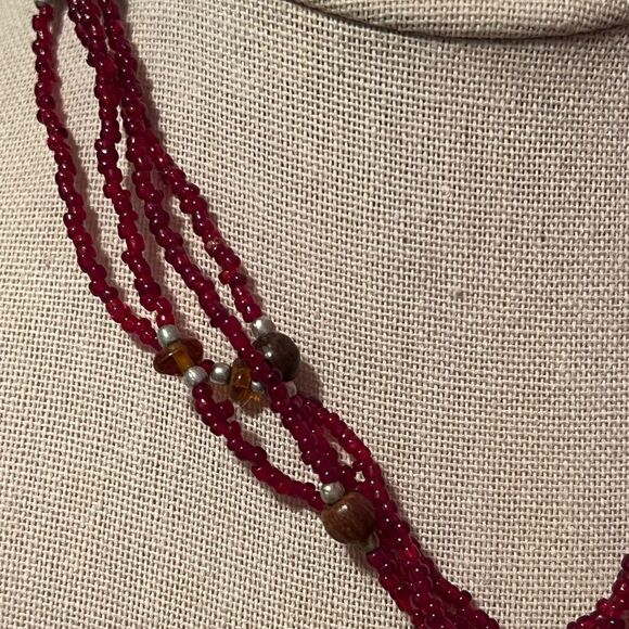 NEW Multi Strand Red Beaded Necklace With Big Silver And Pink Mosaic Pendant - Picture 3 of 4
